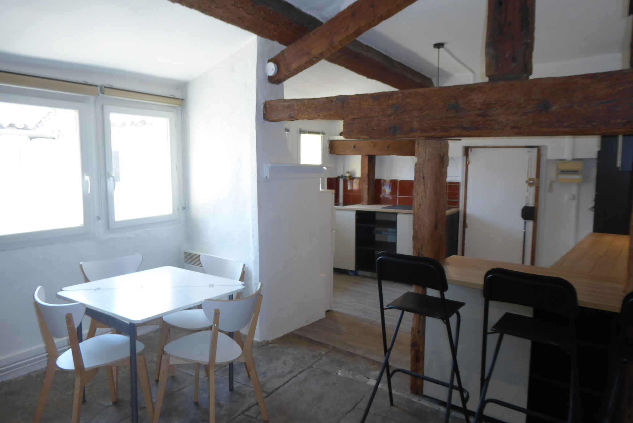 LOCATION APPARTEMENT 2 PIÈCES MEUBLÉ MONTPELLIER ECUSSON