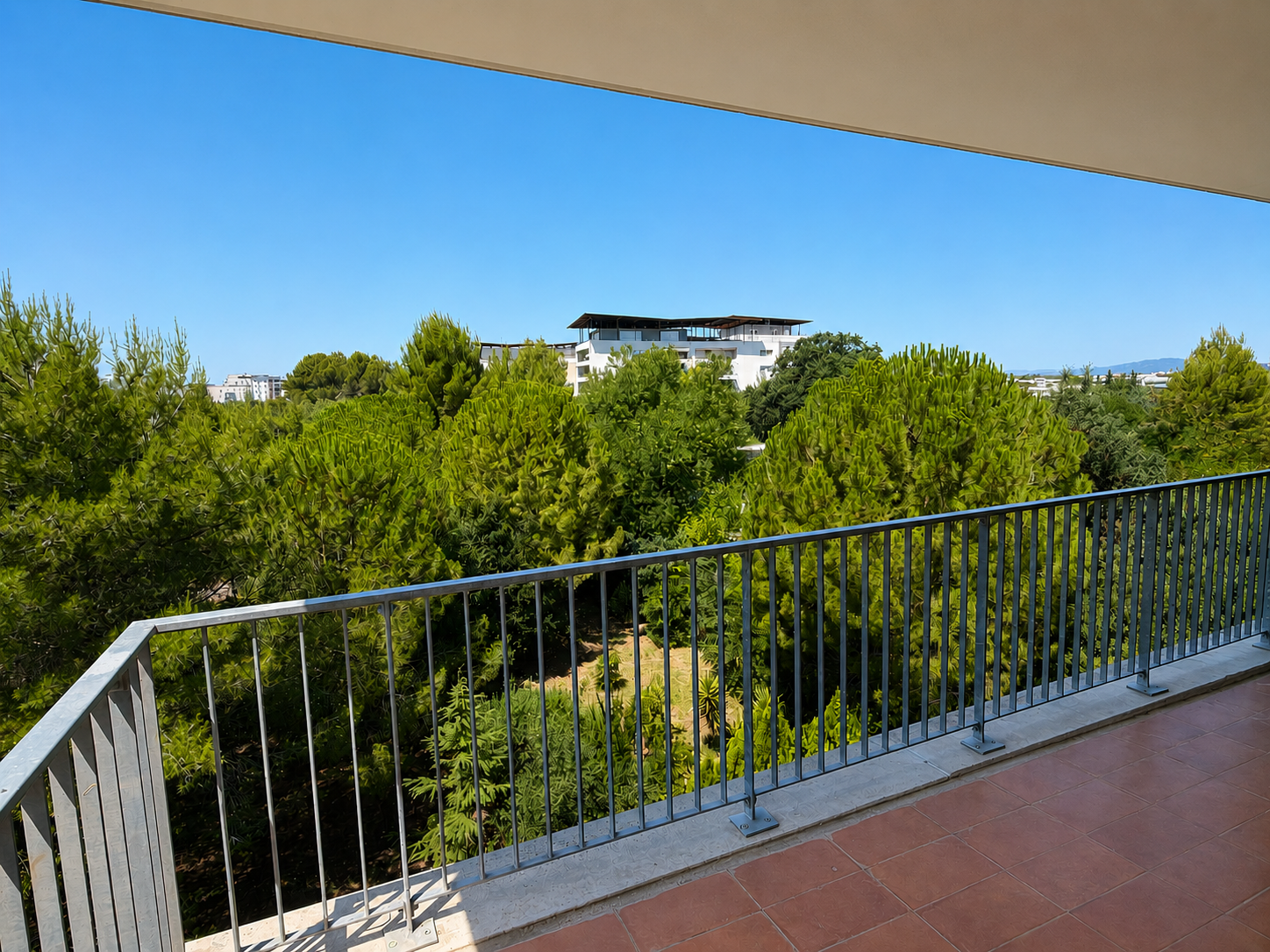 LOCATION APPARTEMENT 4 PIÈCES MEUBLÉ MONTPELLIER SUD LA LIRONDE