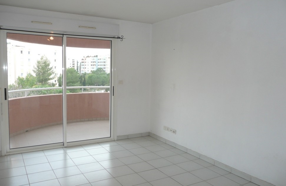 LOCATION APPARTEMENT 2 PIECES MONTPELLIER BOUTONNET